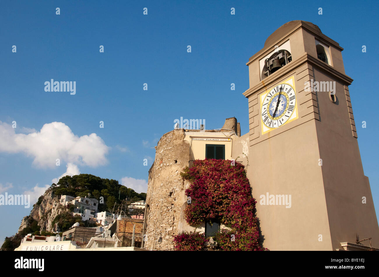 Campanile auf Piazza Umberto ich quadratisch, Capri, Insel Capri, Italien, Europa Stockfoto