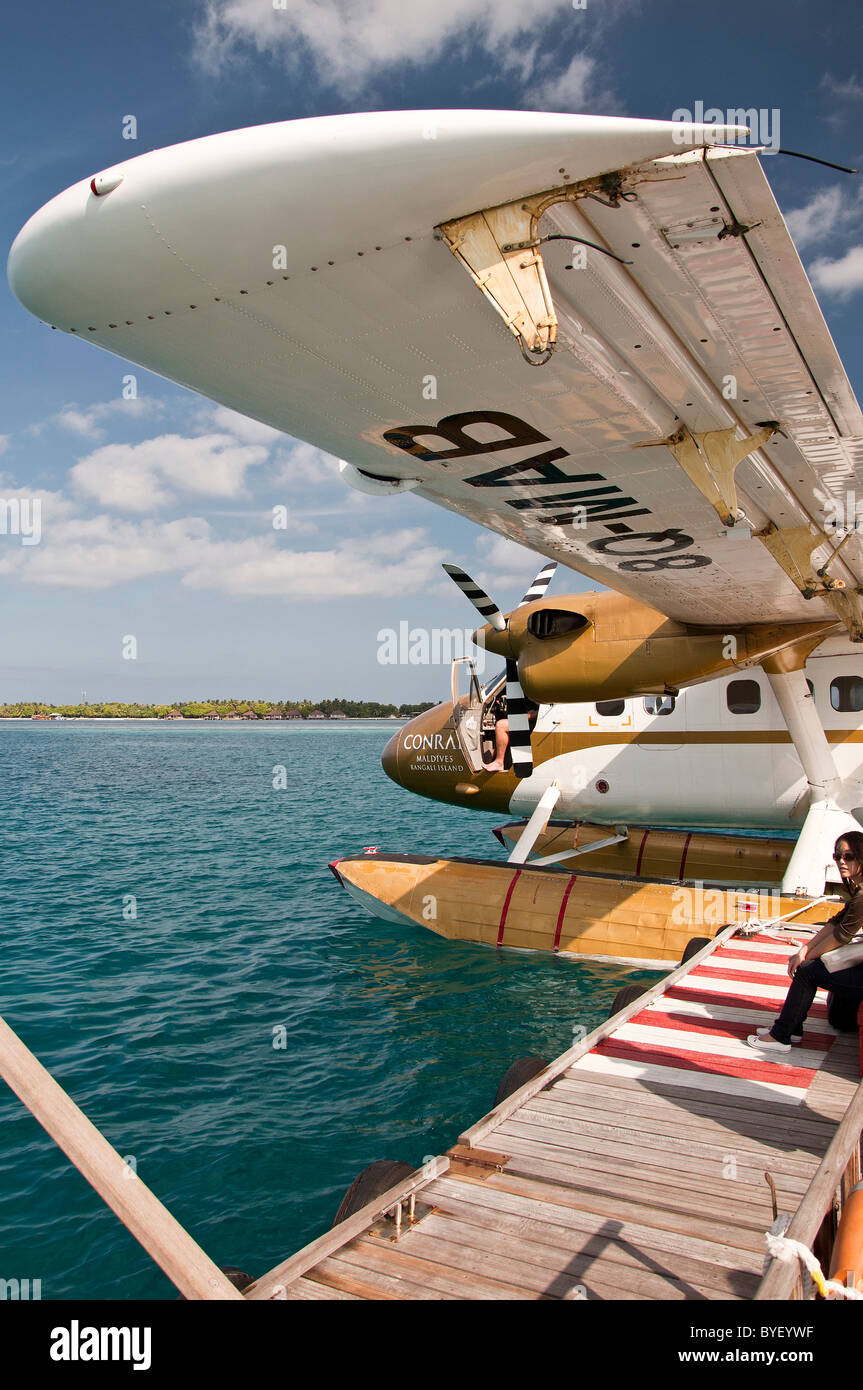 Malediven Insel Meer Flugzeug Twin Otter DHC6 Transfer Wasser jettie Stockfoto