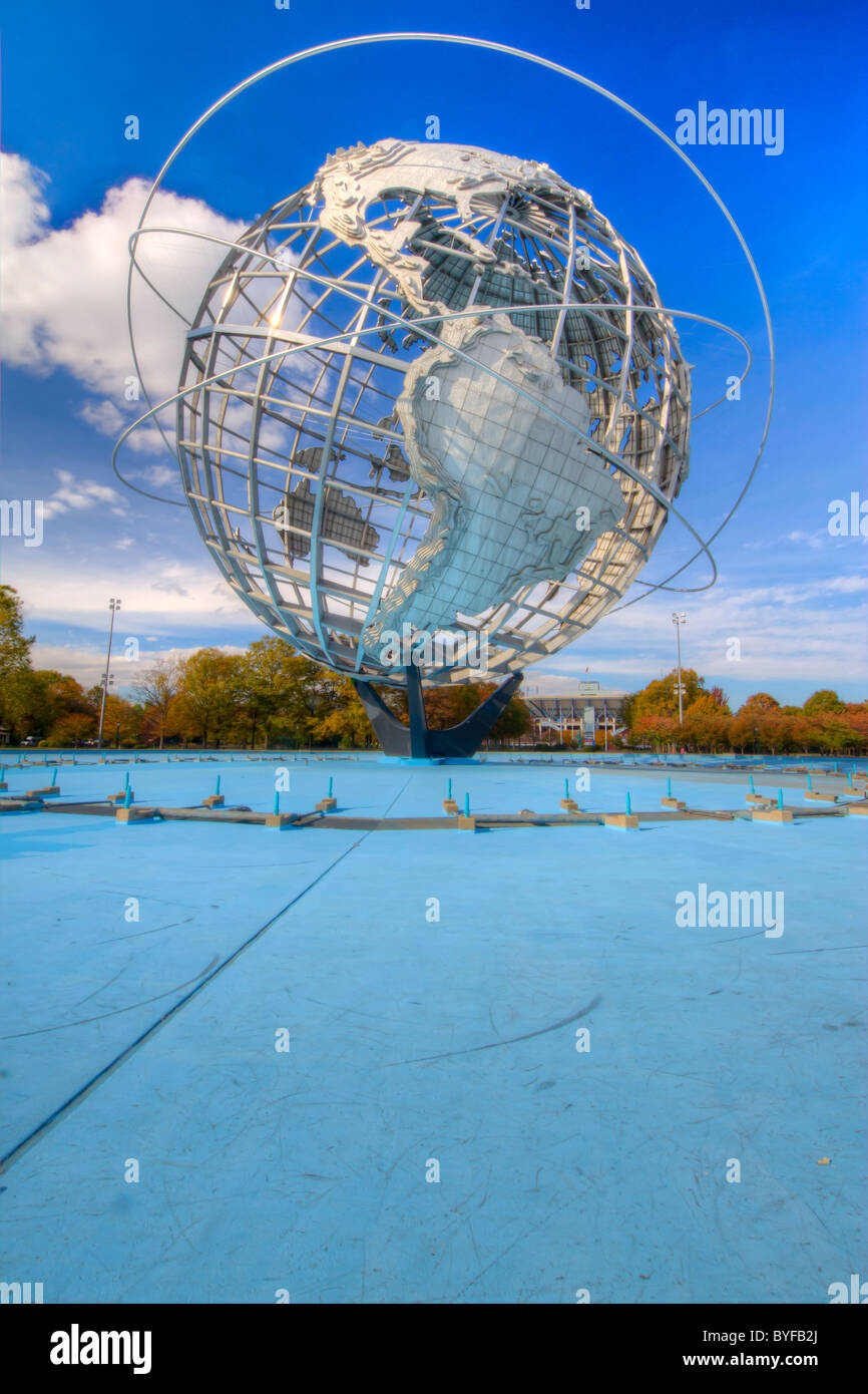 Die Unisphere in Flushing Meadow Park in Queens wurde von US Steel für die Weltausstellung 1964 gebaut. Stockfoto