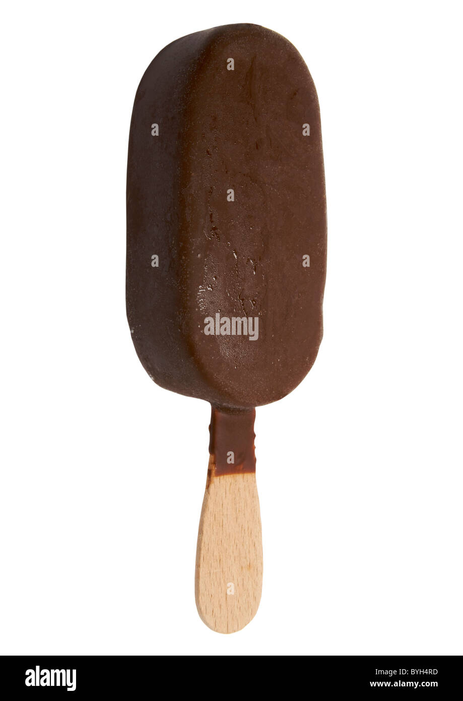 Schokolade Eis am Stiel auf weißem Hintergrund Stockfoto