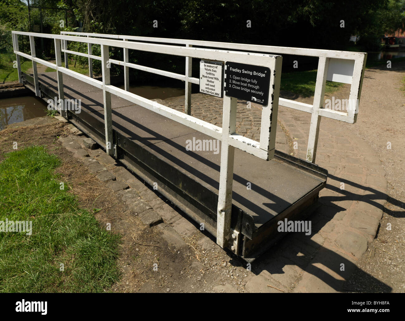 Drehbrücke am Fradley Verzweigung in staffordshire Stockfoto