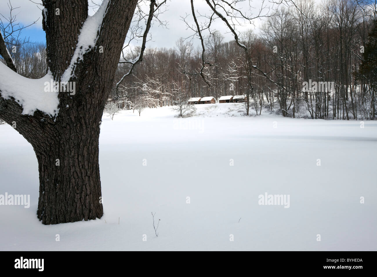 Soldat-Hütten im Winter, hohlen Jockey National Historical Park in Morristown, New Jersey Stockfoto