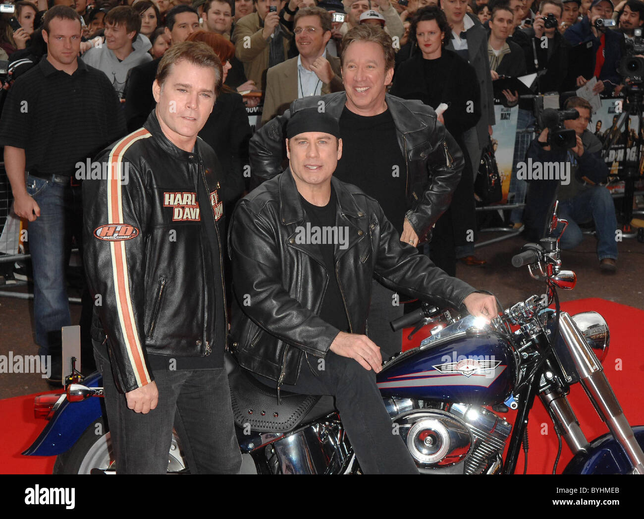 John Travolta, Tim Allen und Ray Liotta UK-premiere von "Wild Hogs" statt im Odeon West End - Ankünfte London, England- Stockfoto