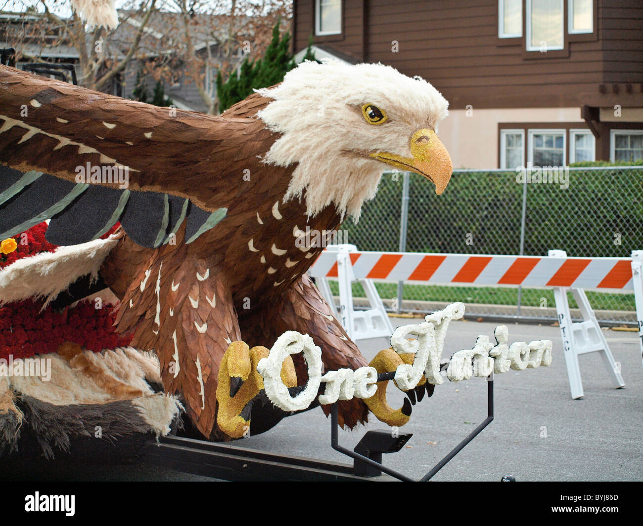 Detail einer 2011 Rose Parade Float. Pasadena, Kalifornien. "One Nation" sponsored by RFD-TV Stockfoto