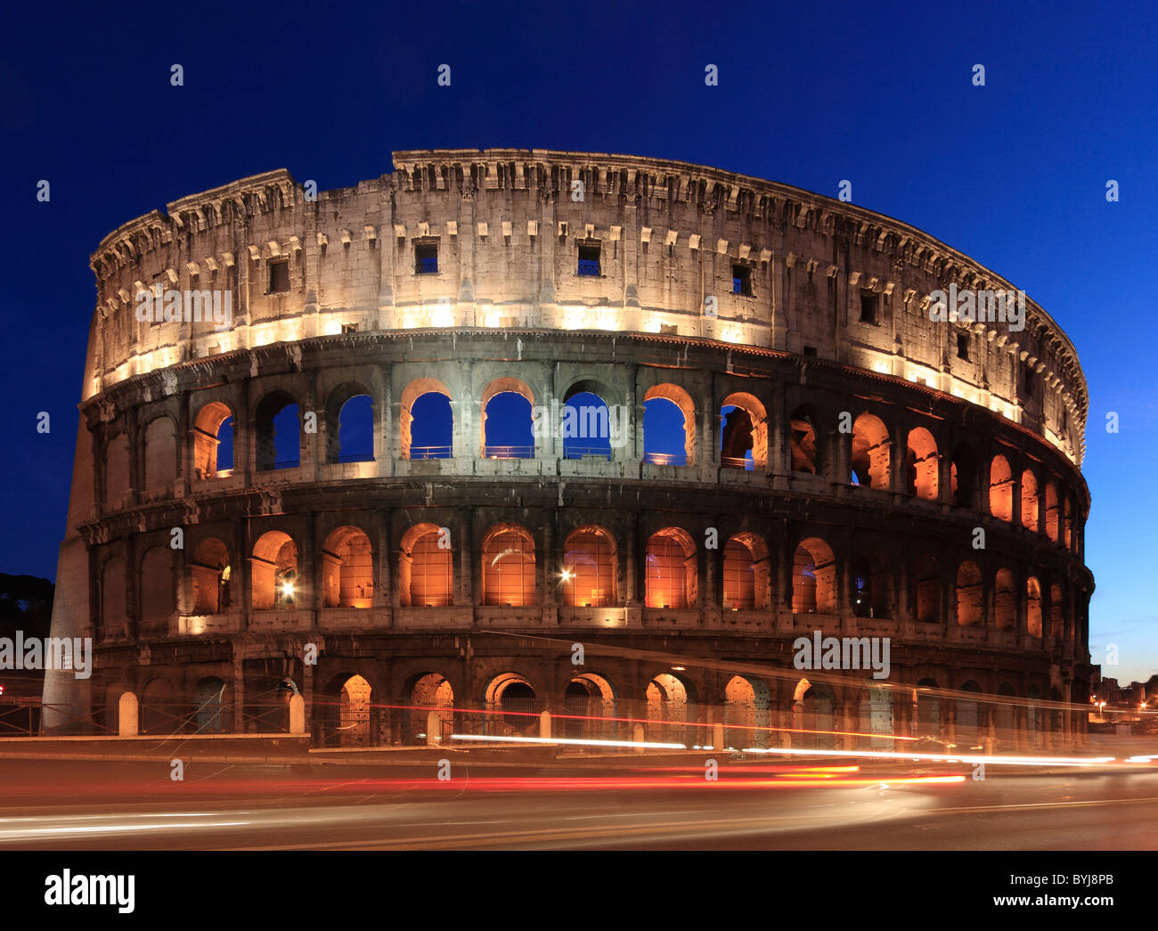 Das Kolosseum am Abend, Rom, Italien Stockfoto