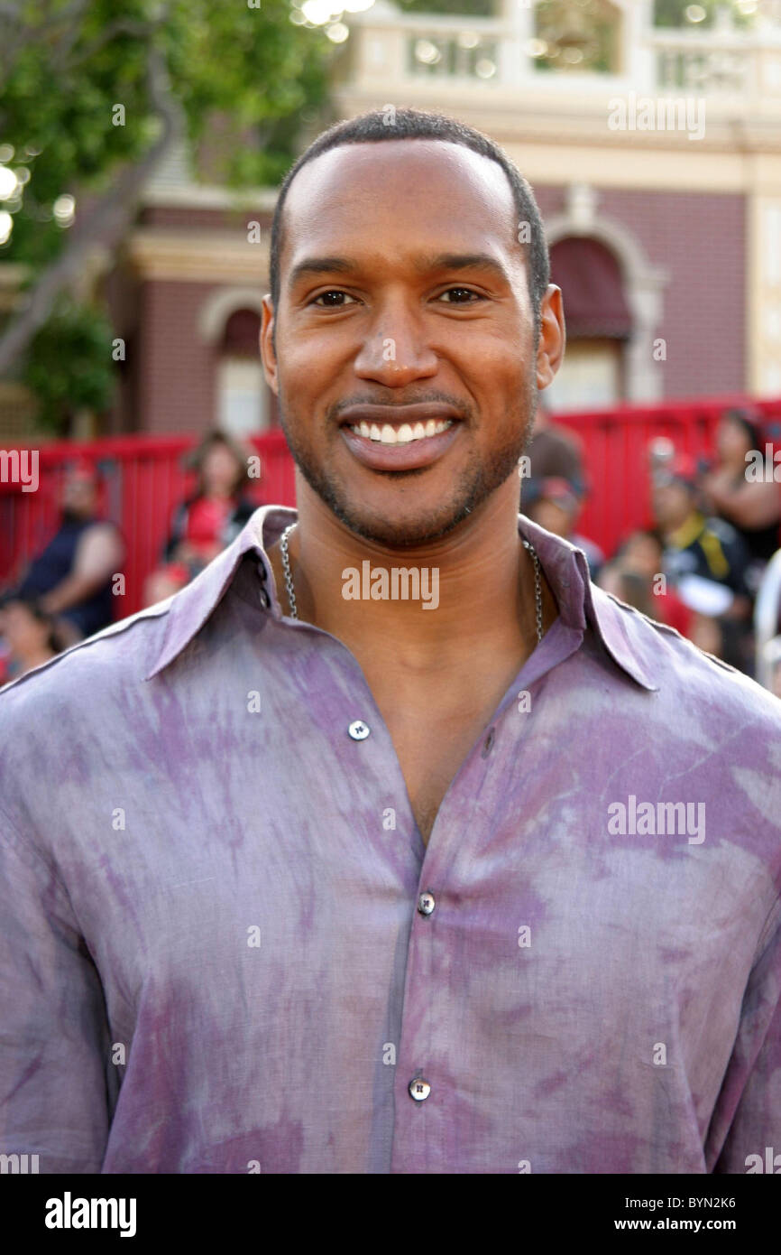 Henry Simmons Welt Premiere von Walt Disney Pictures ' Pirates Of The