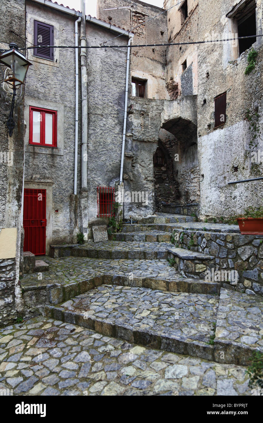 schöne Streetview Scalea antike Stadt in Italien Stockfoto