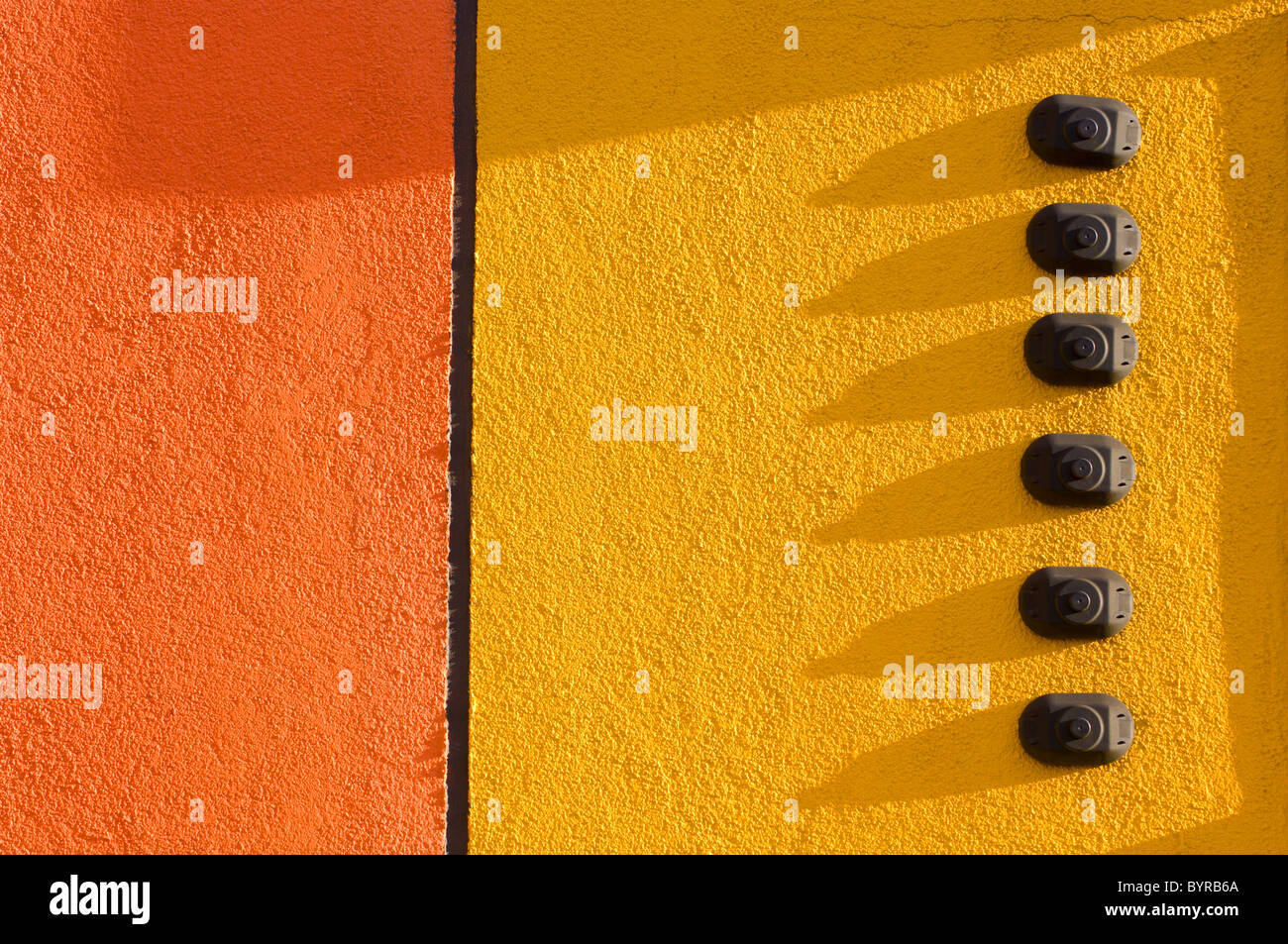 Doorbell Detail Stockfotos & Doorbell Detail Bilder - Alamy