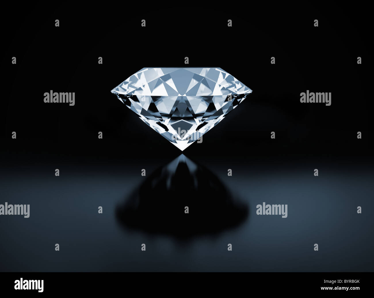 Diamant auf schwarzem Hintergrund Stockfoto