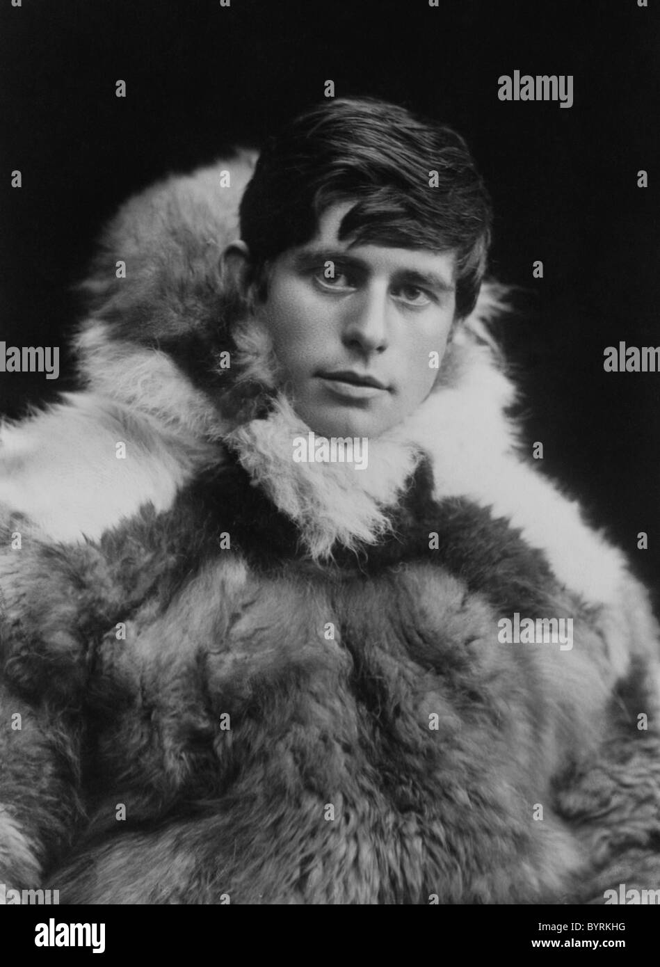 Vintage Portraitfoto um 1910 der grönländischen Polarforscher und Ethnologe Knud Johan Victor Rasmussen (1879-1933). Stockfoto