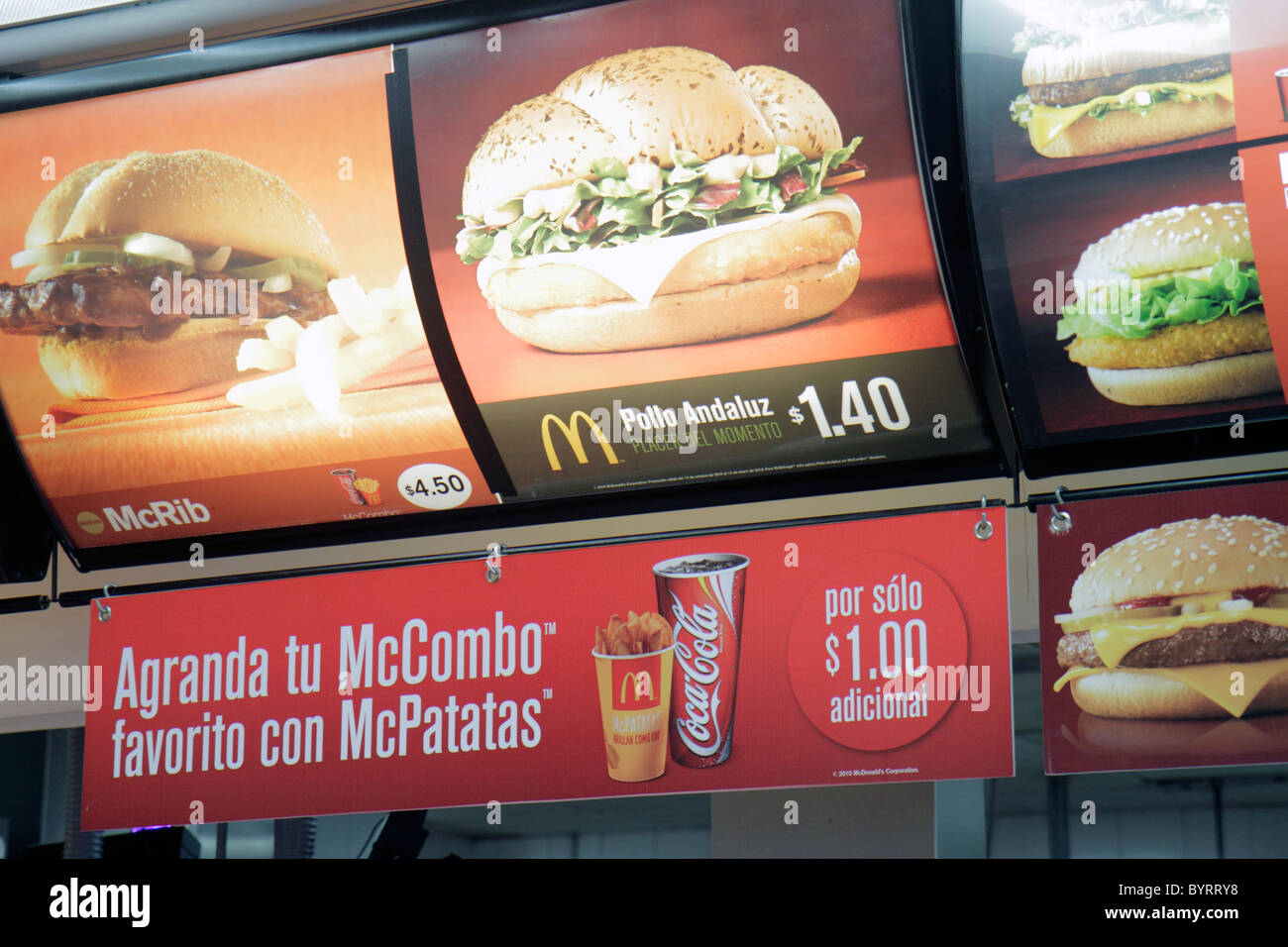 Panama, Lateinamerika, Mittelamerika, Panama City, Calidonia, McDonald's, Burger, Hamburger, Fast Food, Restaurants, Restaurants, Restaurants, Cafés, amerikanische Kette, glo Stockfoto