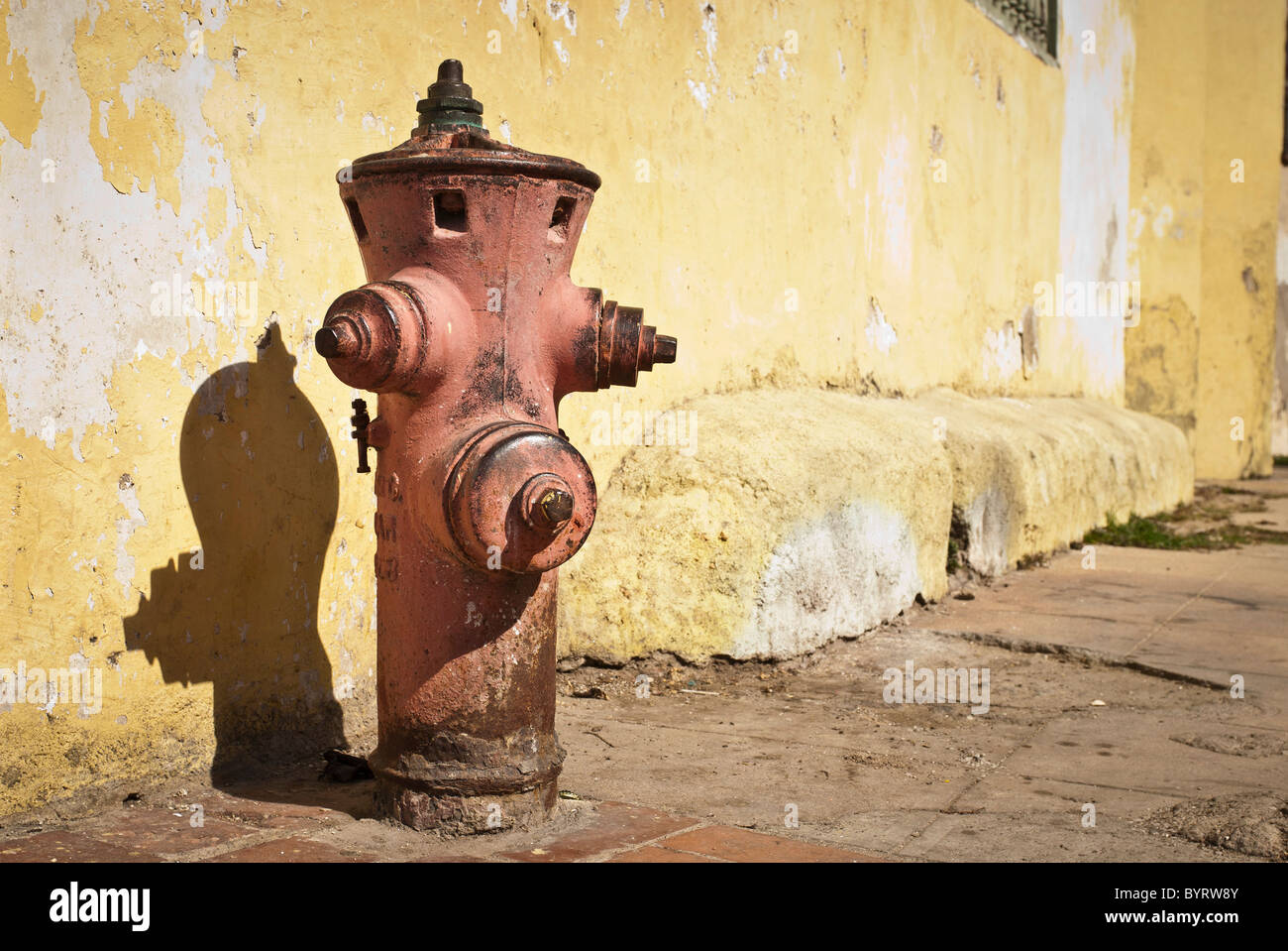 Hydranten in den Straßen von Camagüey, Kuba, Karibik Stockfoto