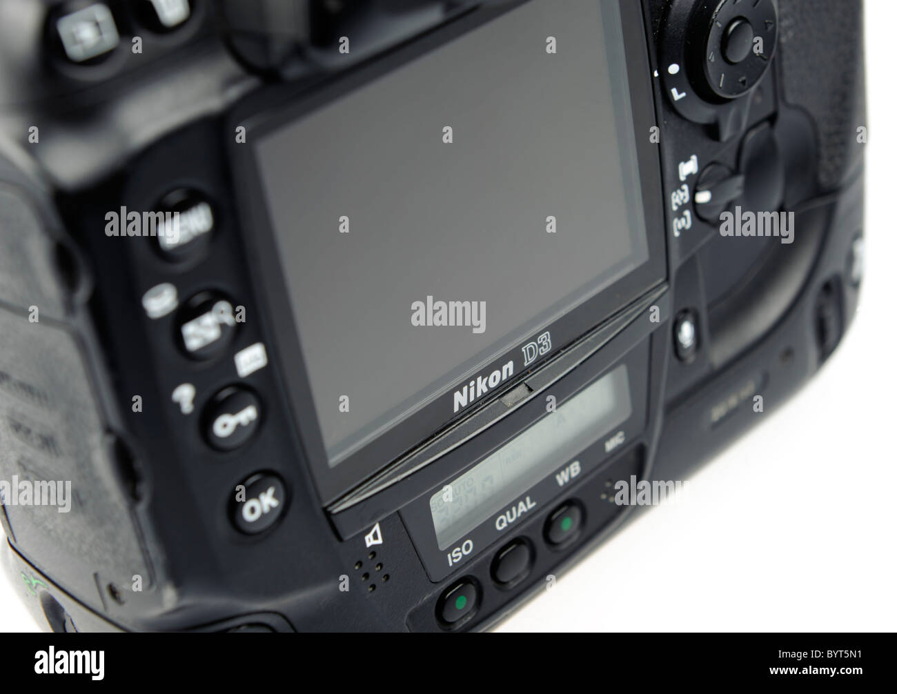 Detail-Aufnahme von einer Nikon D3 Digitalkamera Ausschnitt auf weißem Hintergrund Stockfoto