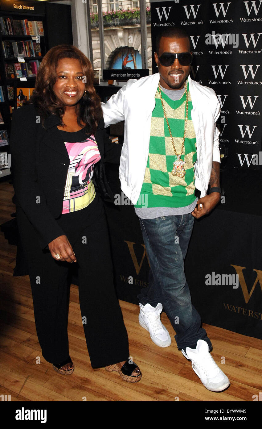 Donda West Und Kanye West Bei Der Signierstunde Fur Kanye West S Mother Donda West Buch Raising Kanye Leben Lehren Aus Der Stockfotografie Alamy
