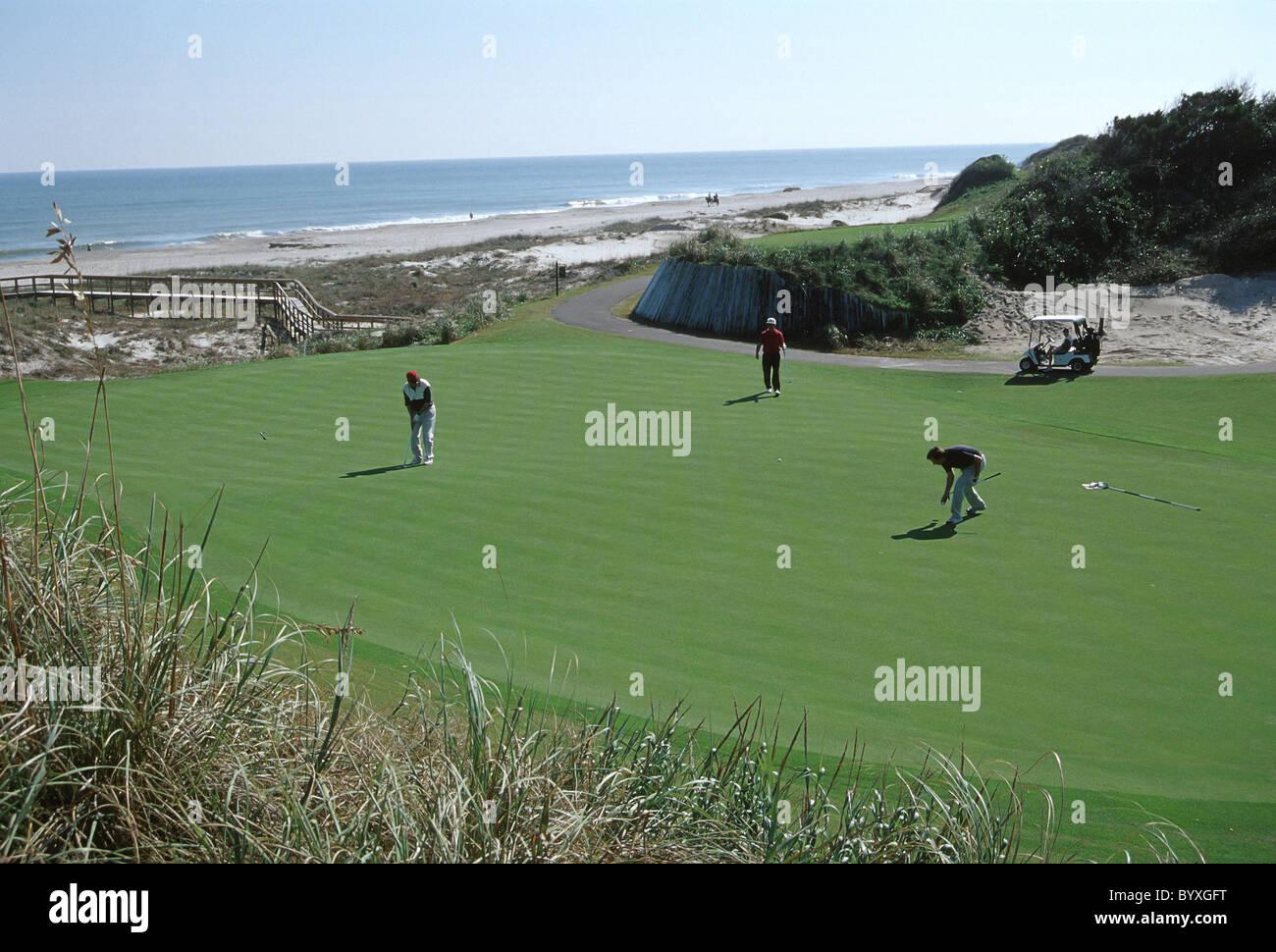 Neben den Atlantik auf Amelia Island Plantation Florida Golf spielen Stockfoto