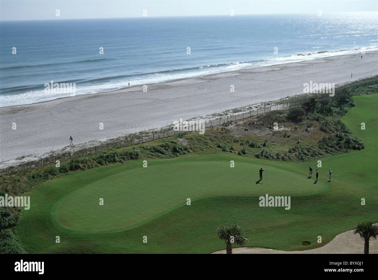 Neben den Atlantik auf Amelia Island Plantation Florida Golf spielen Stockfoto