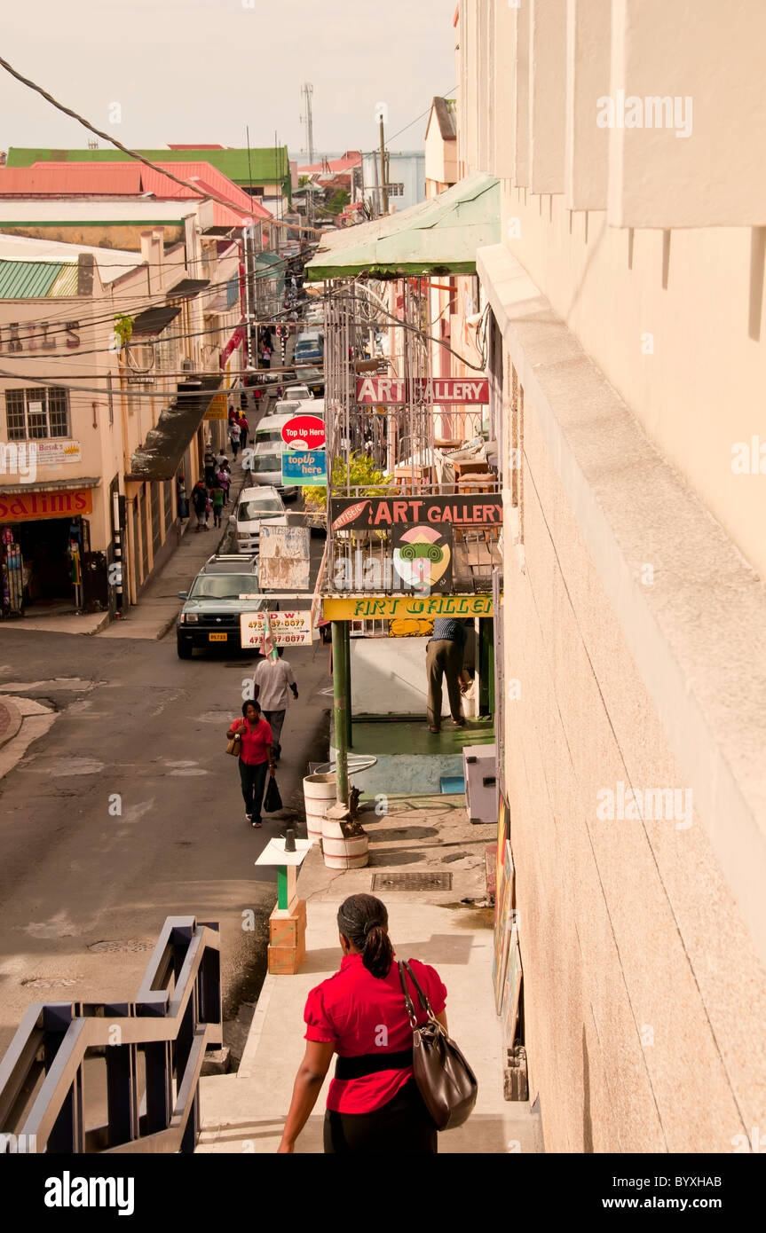 Grenada St Georges Hauptstadt schaut auf überfüllten Straße Stockfoto