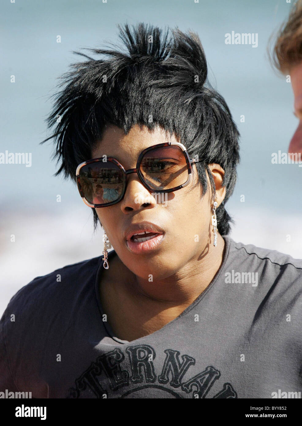 Macy Gray auf einer Party von Paris Hilton in ihrem Malibu Beach House Malibu, Kalifornien - 11.08.07 geworfen Stockfoto