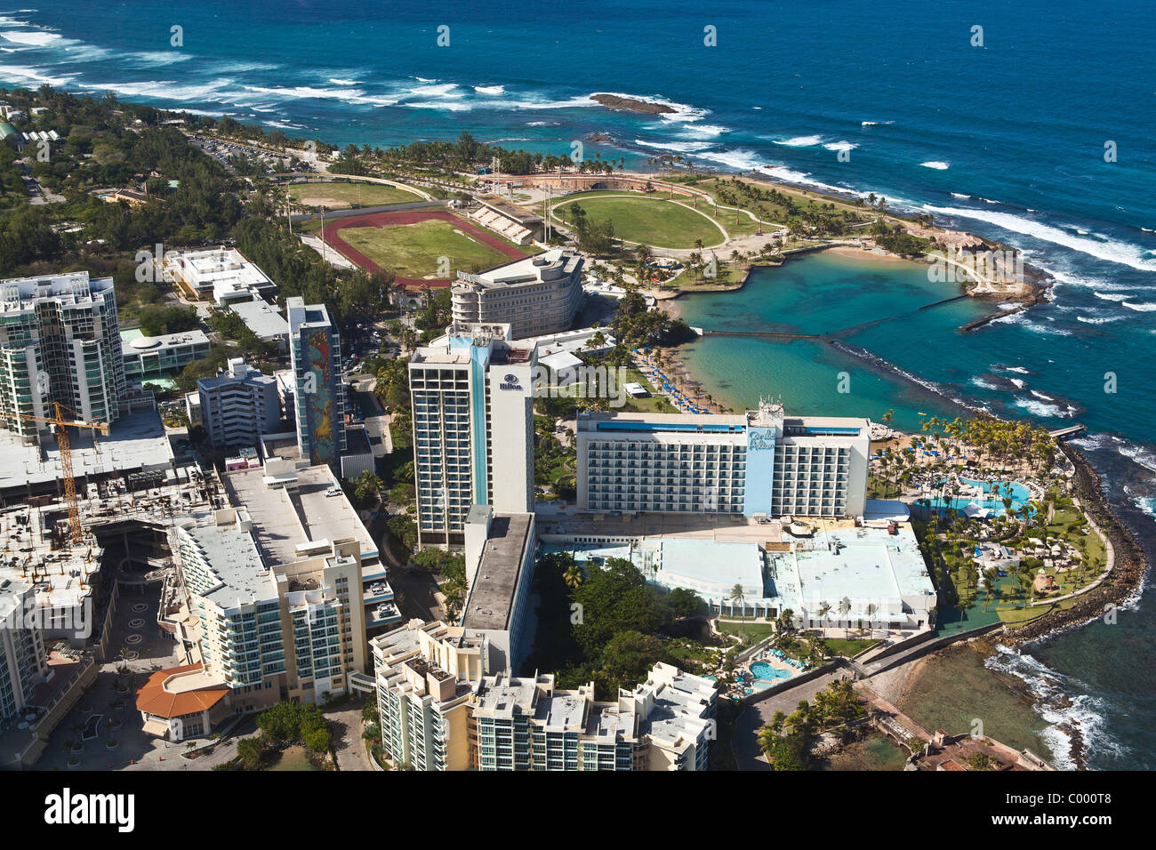 Luftaufnahme der Stadt San Juan suchen Hilton Caribe Resort San Juan, Puerto Rico. Stockfoto