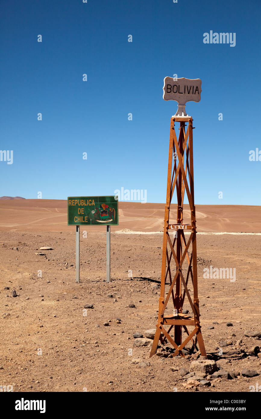 Wüste Landschaftsblick auf bolivianischen / chilenischen Grenze bei Hito Cajon, Südamerika Stockfoto