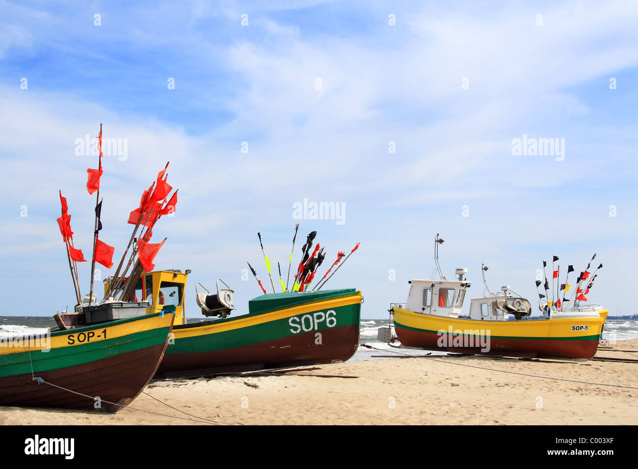 Angelboote/Fischerboote am Strand. Sopot, Polen. Stockfoto