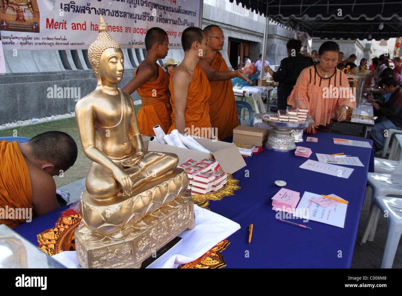 Buddha-Statue in chinesischen Tempel in Bangkok, Chinese New Year Festival-Tag Stockfoto
