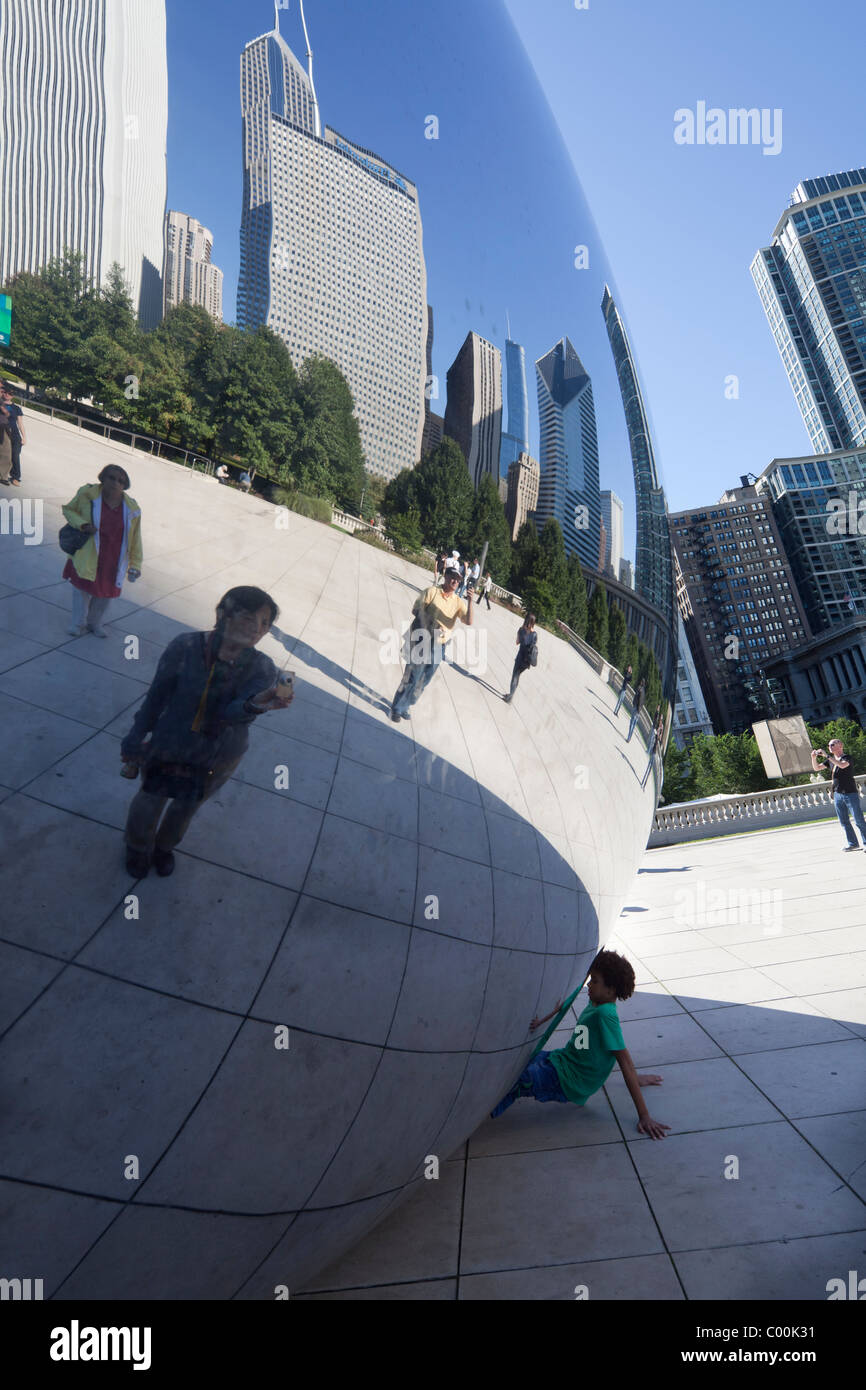 Anish Kapoor, Cloud Gate (die Bohne), AT&T Plaza, Millennium Park, Chicago, Illinois, USA Stockfoto