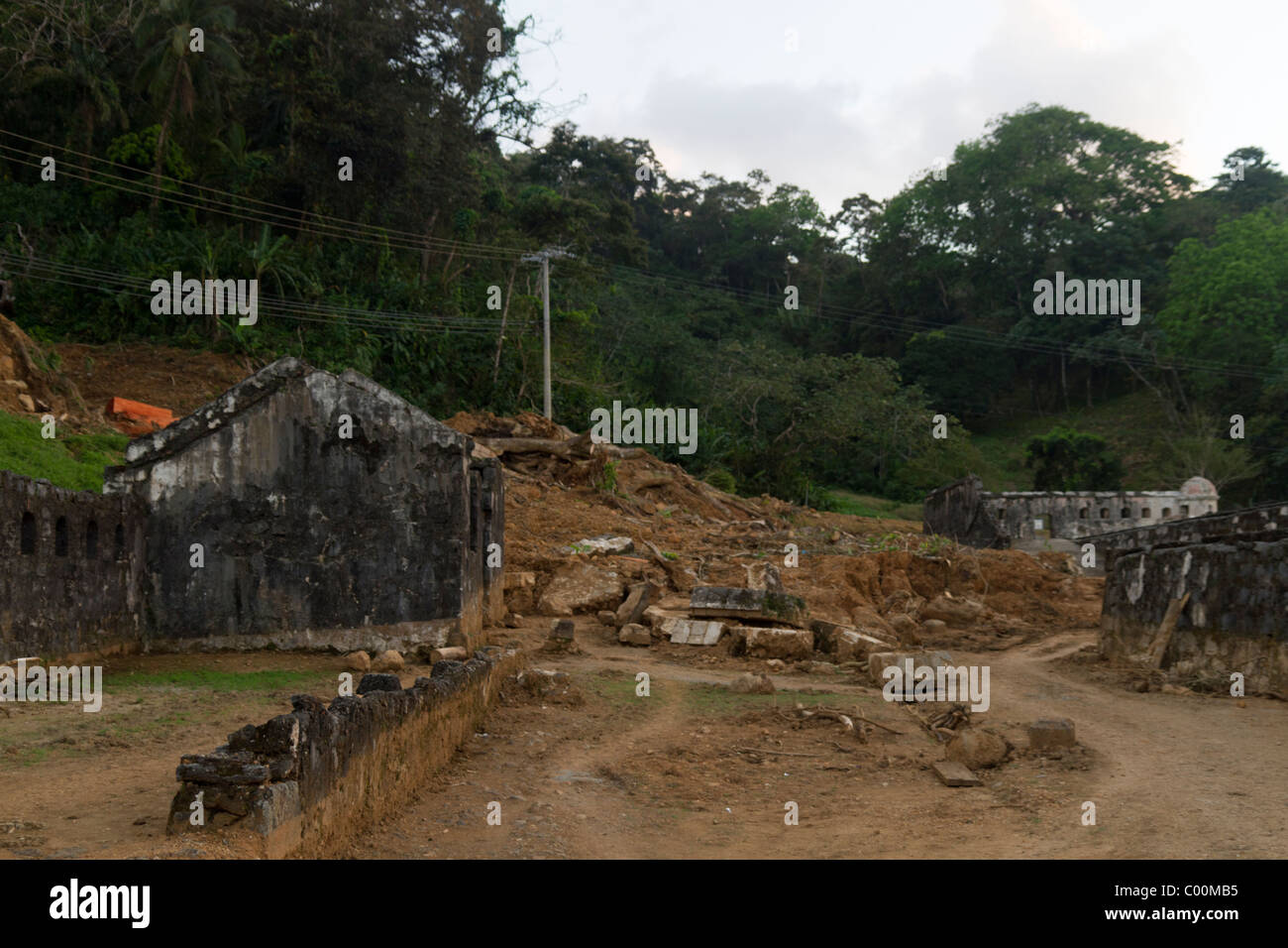 Santiago De La Gloria Fort nach 2010 Schlammlawinen. Provinz von Colon, Republik Panama, Mittelamerika Stockfoto