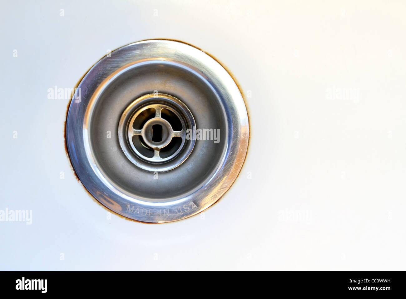 Nahaufnahme von einer alten Küche Waschbecken Abfluss Stockfoto