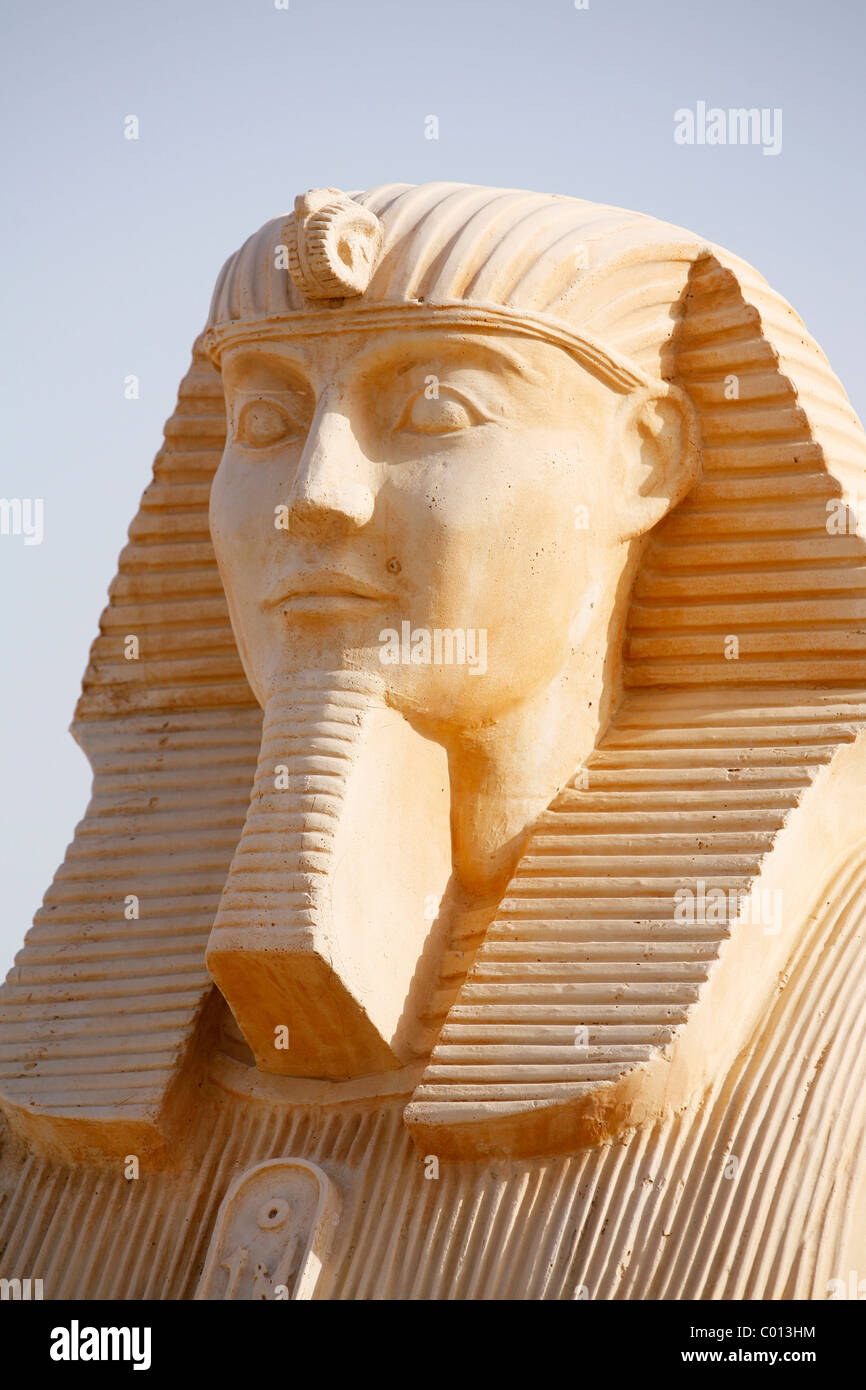 Sphinx-Statue, Soma Bay, Rotes Meer, Ägypten, Afrika Stockfoto