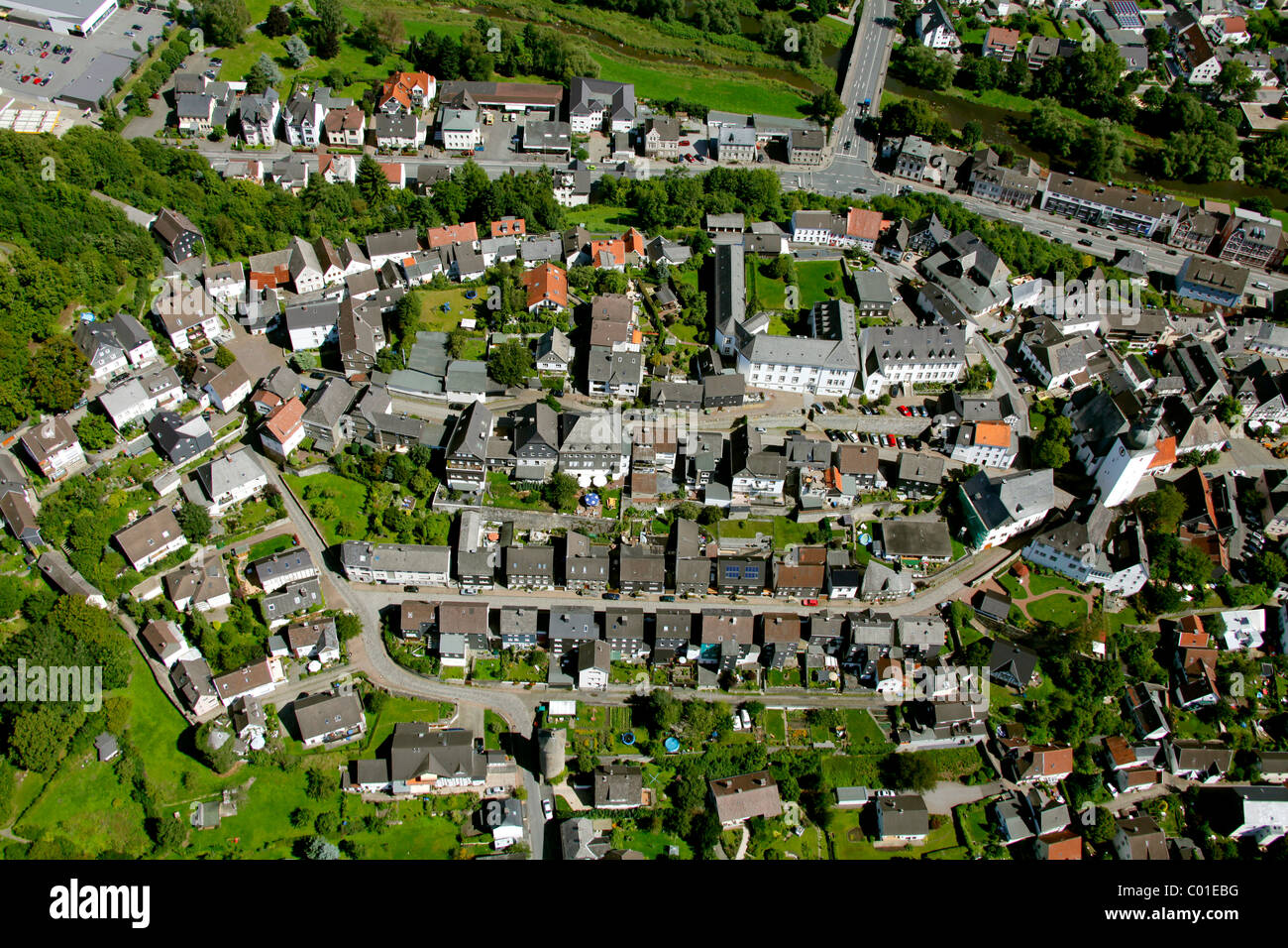 Luftaufnahme, Altstadt mit Glockenturm, Arnsberg, Nordrhein-Westfalen, Deutschland, Europa Stockfoto