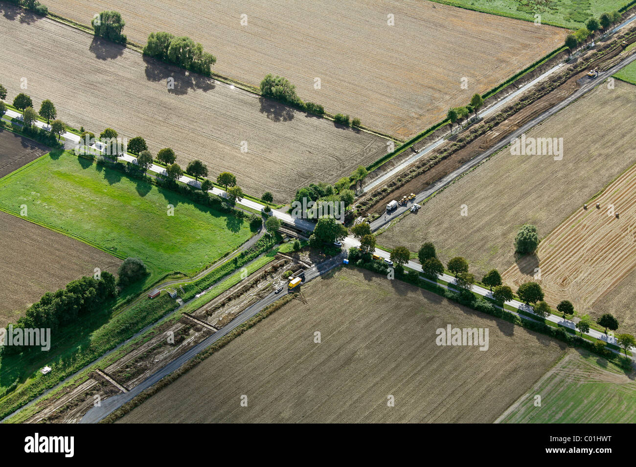 Luftaufnahme, SesekeKunst Kunstprojekt, Reservat Kunstprojekt, Markus Ambach, Flora und Fauna Park, Kunstwerke am Fluss Seseke, Stockfoto