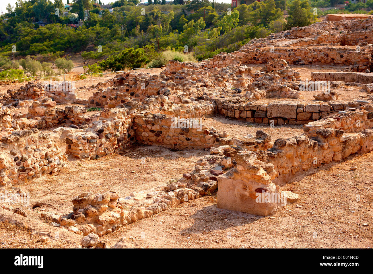 Die griechische archäologische Stätte des antiken Aegina, Kolna, griechische Saronischen Inseln Stockfoto