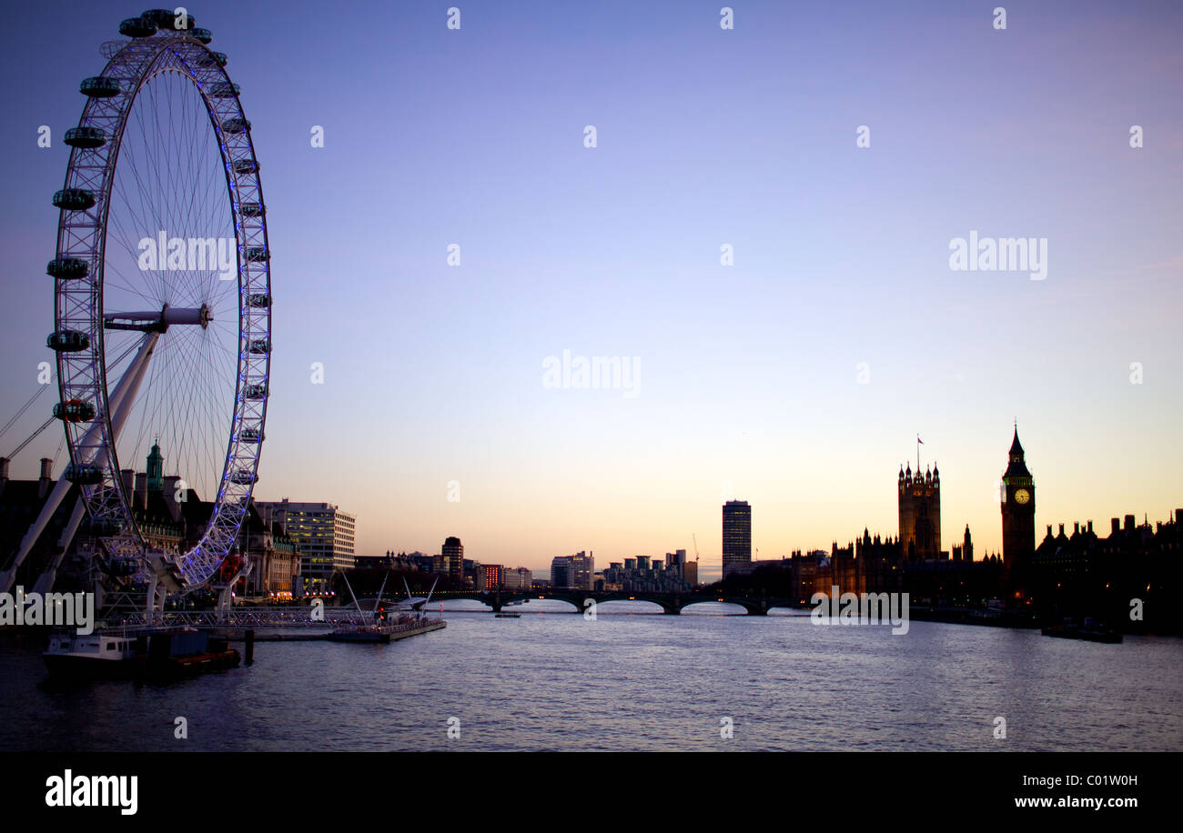 London Eye, big Ben und den Houses of Parliament in der Dämmerung Stockfoto