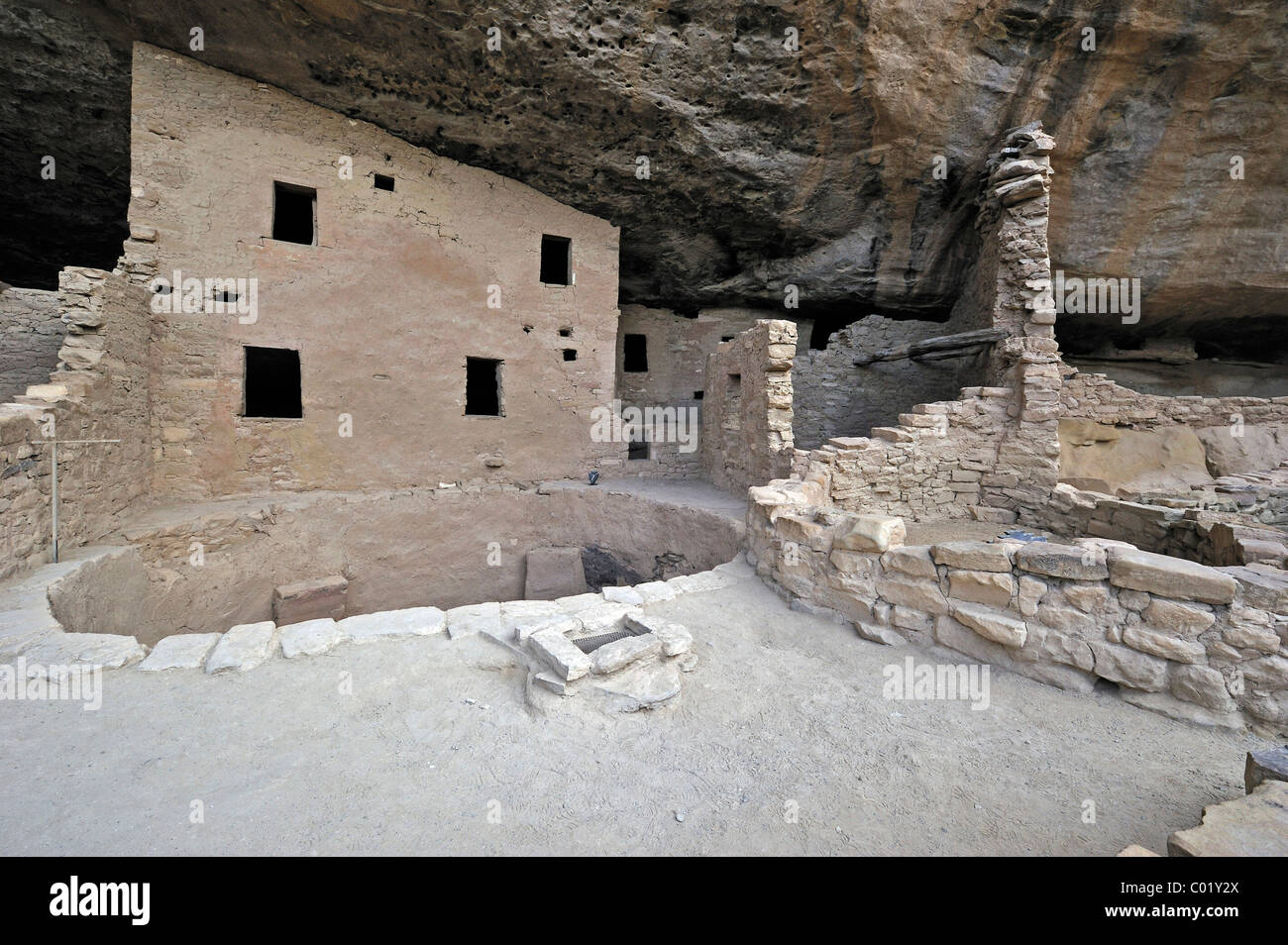 Fichte Baumhaus, eine Klippe Wohnung der Indianer, ungefähr 800 Jahre alt, Mesa Verde Nationalpark Stockfoto