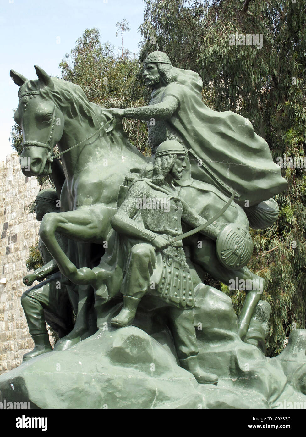 Die Statue von Saladin außerhalb der alten Stadtmauern Damaskus Syrien Stockfoto
