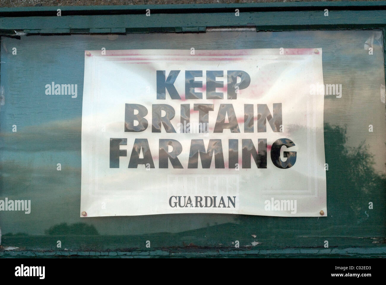 Schild mit der Aufschrift "Keep Britain Farming." Leere Taunton Viehmarkt nicht am Markttag, Monate vor Schließung. Stockfoto