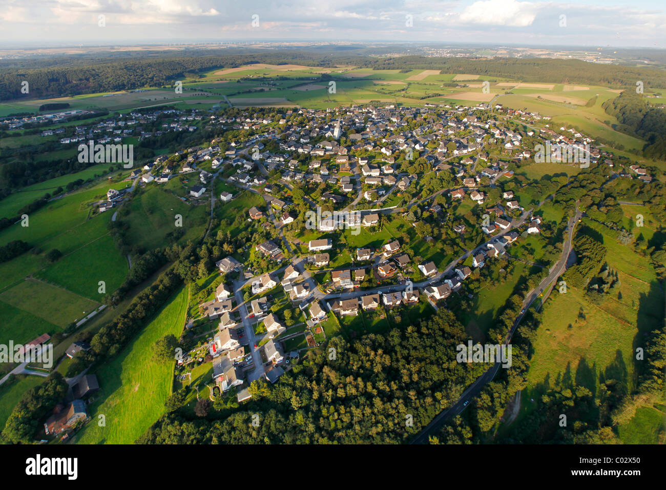 Antenne zu sehen, Hirschberg, Warstein, Soest District, North Rhine-Westphalia, Deutschland, Europa Stockfoto