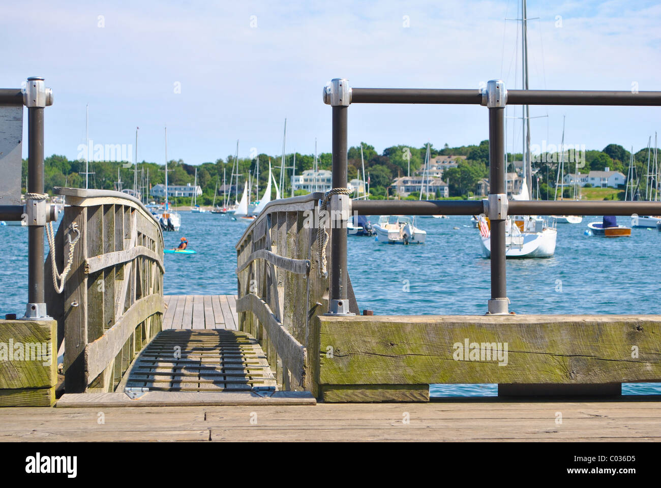Eine Brücke und dem Pier. Stockfoto