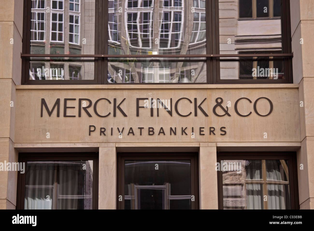 Tochtergesellschaft von Merck Finck & Co Privatbankiers in Berlin, Taubenstraße, Deutschland, Europa Stockfoto