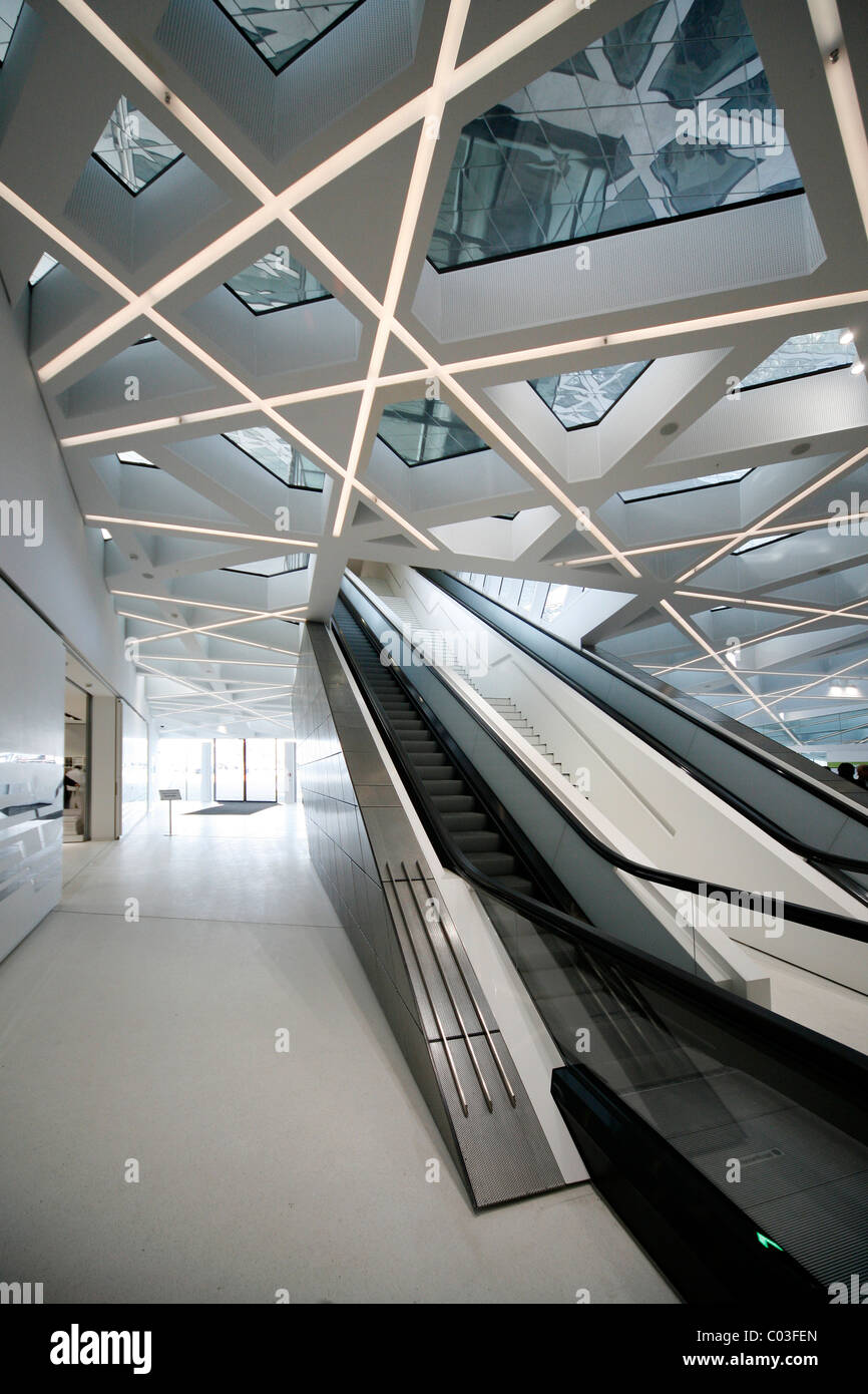 Foyer, Eingangsbereich, Porsche Museum, Stuttgart, Baden-Württemberg, Deutschland, Europa Stockfoto