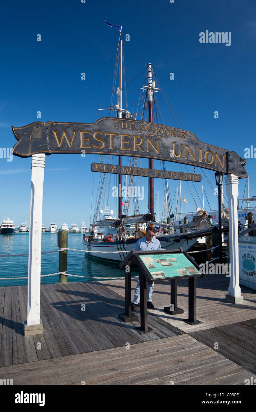 Western Union-Schoner am historischen Hafen von Key West und Hafen laufen, Key West, Florida, USA Stockfoto