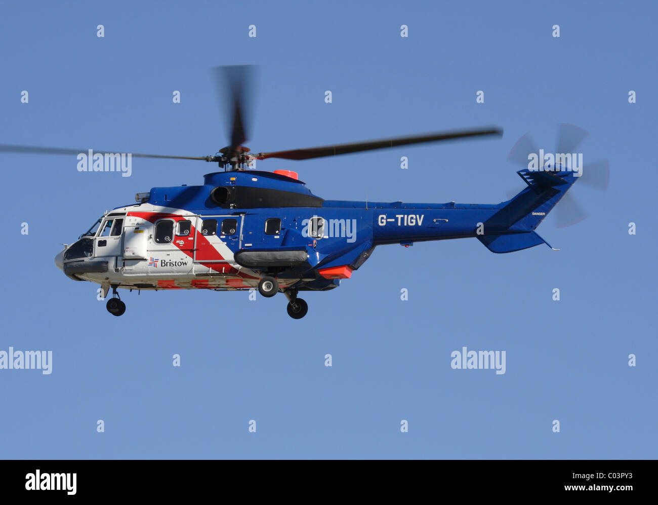 Eurocopter AS332 Super Puma Helikopter von Bristow Hubschrauber betrieben  Stockfotografie - Alamy