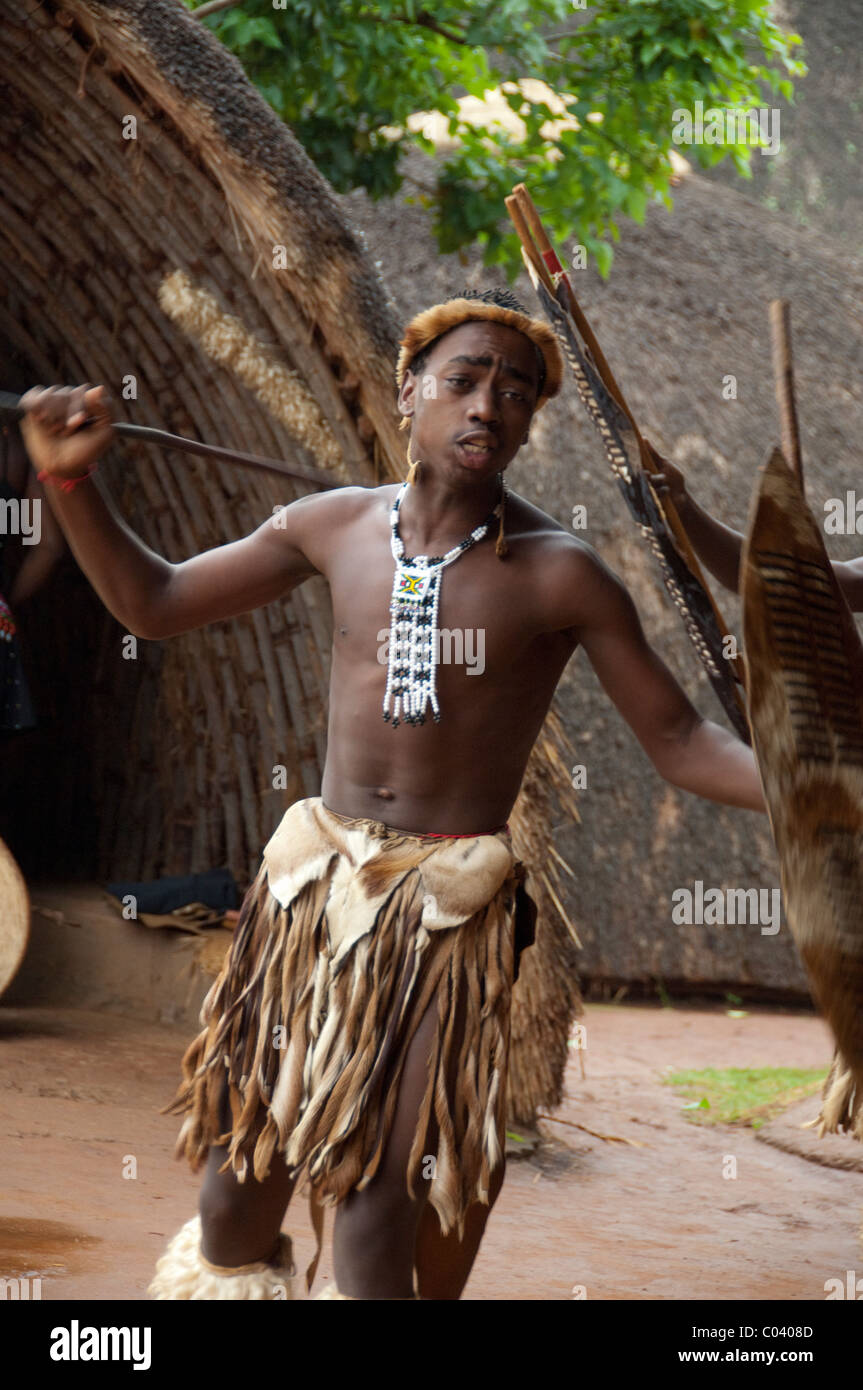 Südafrika, Durban, Tal der tausend Hügel, Phezulu Park. Traditionelle Zulu Kulturpark. Stockfoto