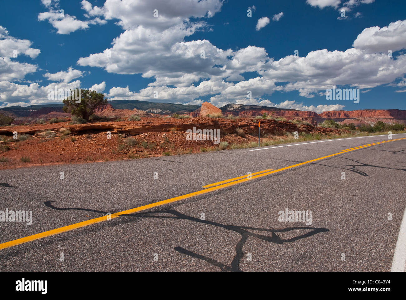 Eine Explosion von Farben entlang UT12 landschaftlich schöne Strecke in Capitol Reef und Escalante, Utah Stockfoto