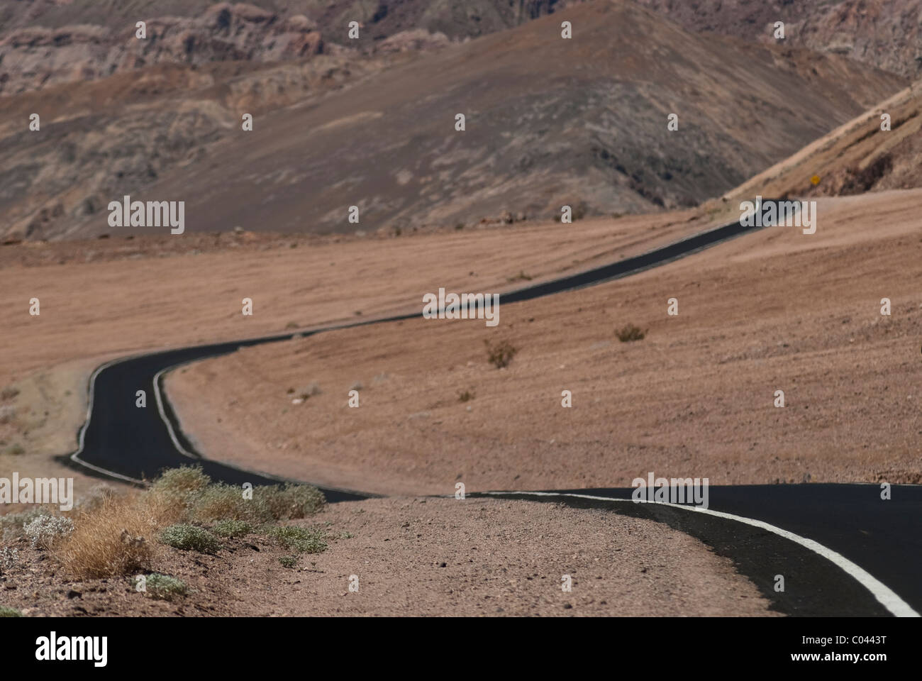 Inspirierende Künstler Laufwerk im Death Valley, California Stockfoto