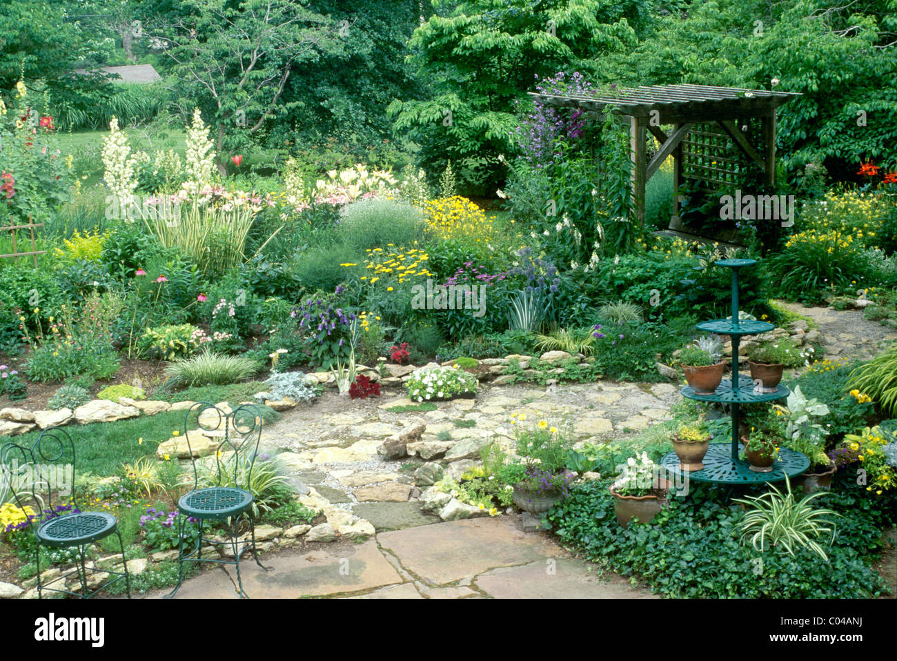 schmiedeeiserne innenmöbel gartenanlage mit handgefertigte arbor und antike schmiedeeiserne möbel pflanzer unabhängigkeit mo usa schmiedeeiserne innenmöbel gartenanlage mit handgefertigte arbor und antike schmiedeeiserne möbel pflanzer unabhängigkeit mo usa