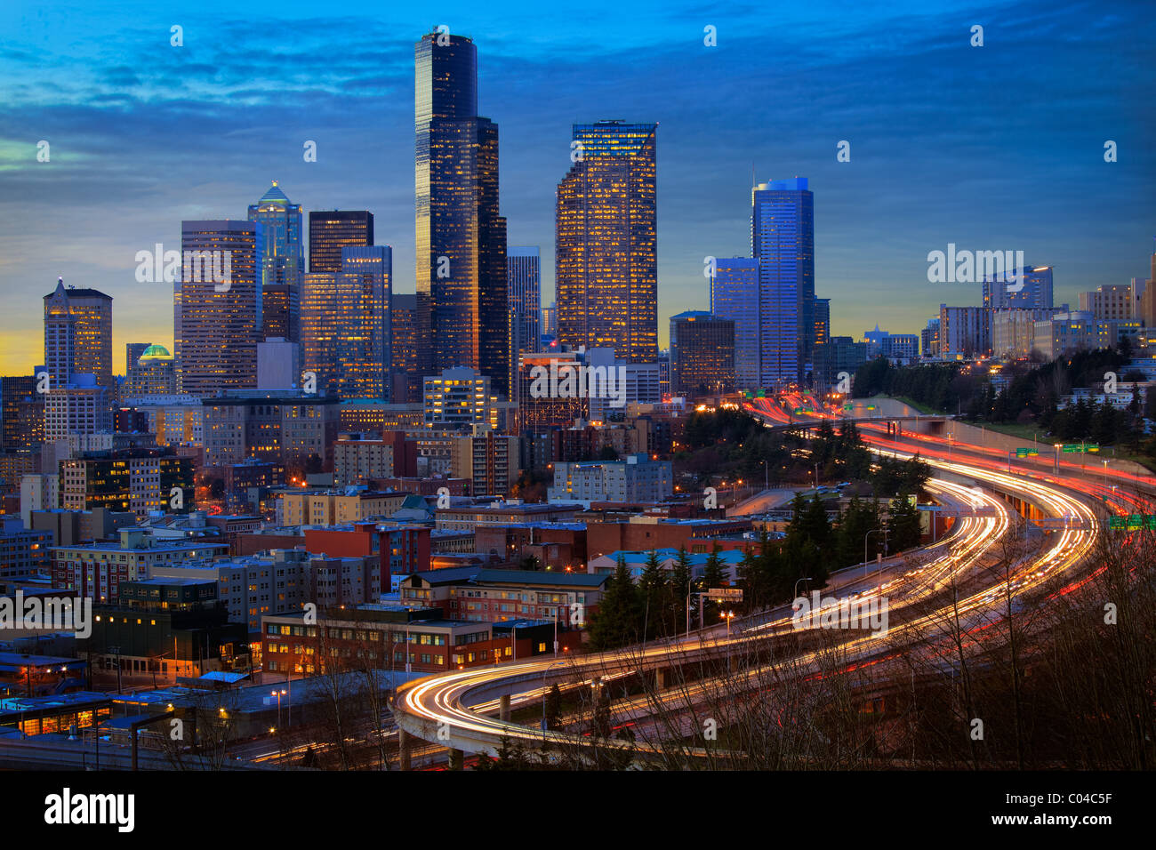 Seattle Skyline vom Rizal Park Stockfoto