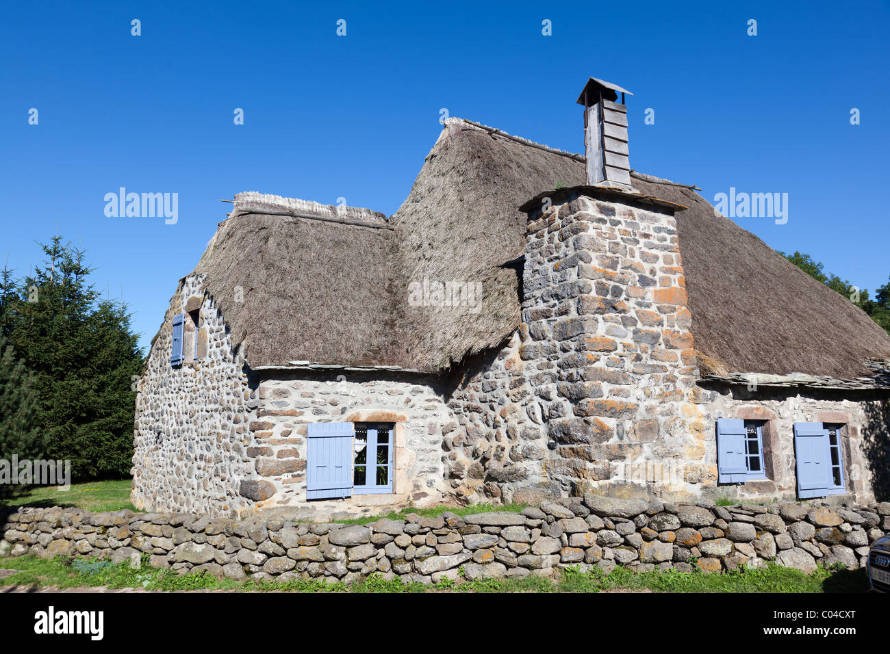 Stein Ferienhaus Im Dorf Moudeyres In Haute Loire Frankreich Stockfotografie Alamy