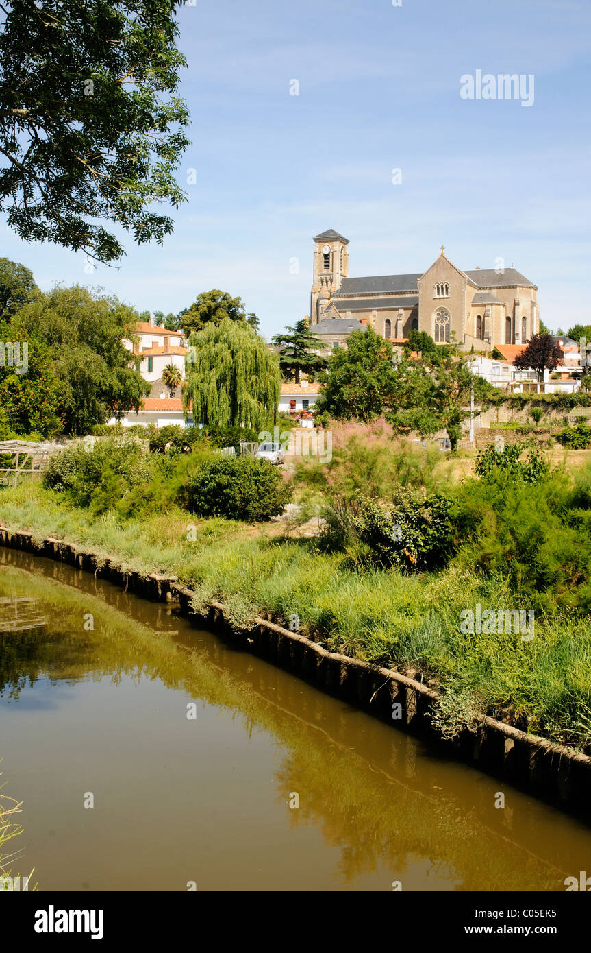 Die Kirche von Talmont St Hilaire in Vendee Frankreich Stockfoto